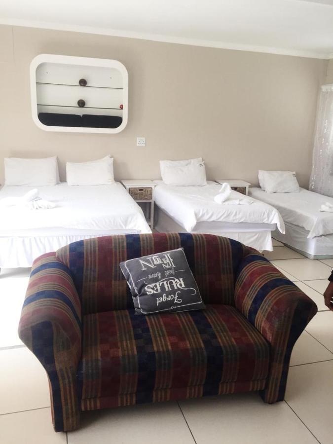 Stevens Guesthouse 斯瓦科普蒙德 外观 照片